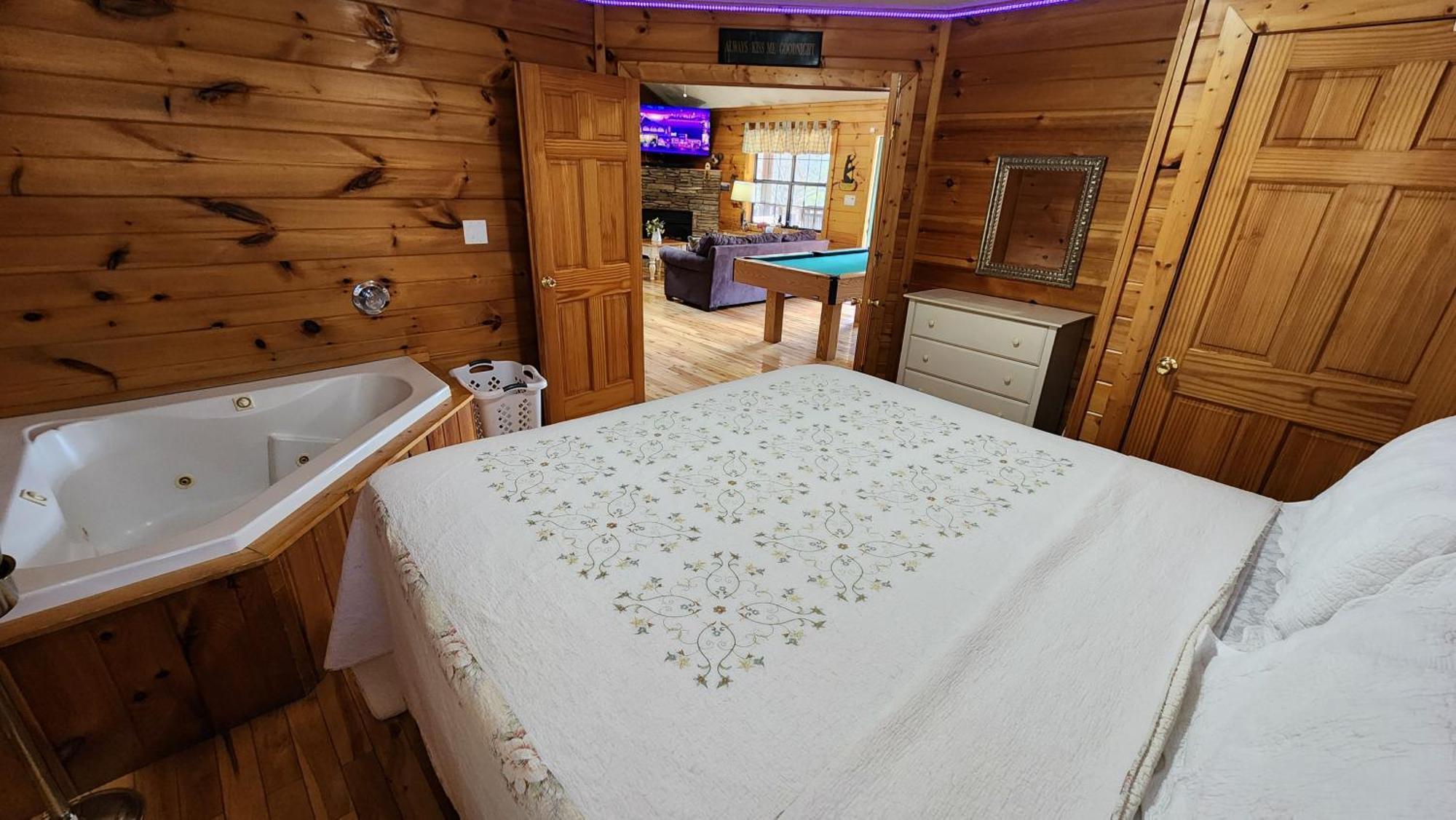 Little Cabin All To Yourself Sevierville Exterior foto